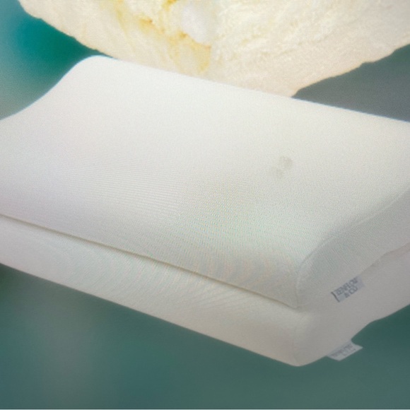 Pillow Set - Picture 2 of 3